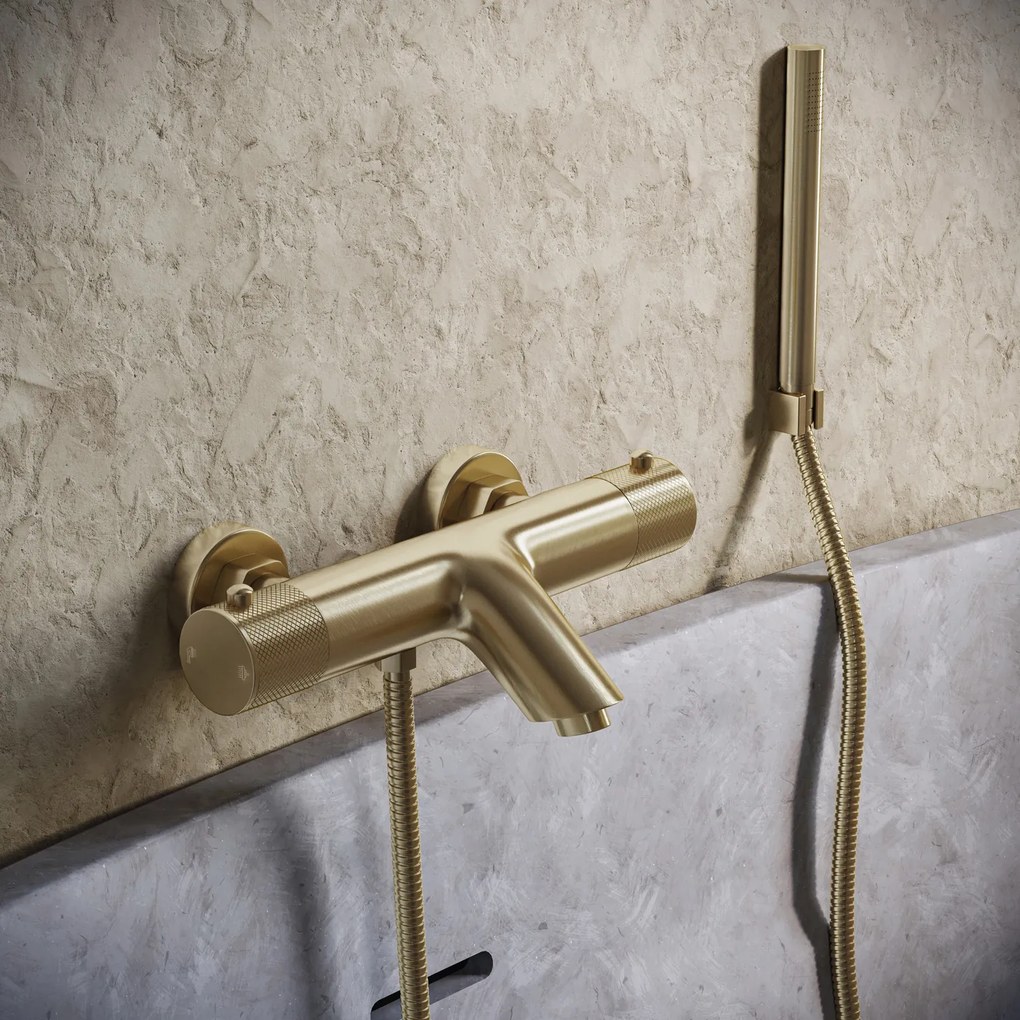 Saniclear Brass Curved thermostatische opbouw badkraan met handdouche geborsteld messing - mat goud