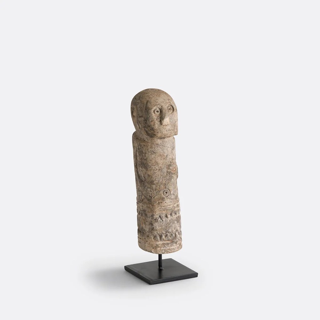 Stenen beeldje H24 cm, Gaya