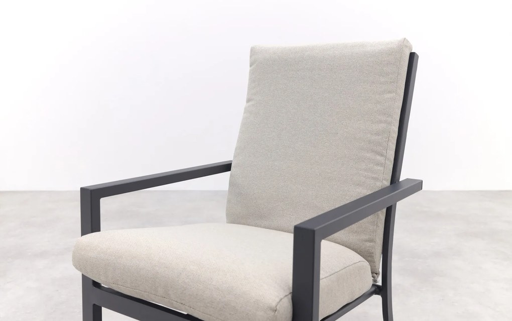 Sergio dining tuinstoel Carbon black/Desert Sand