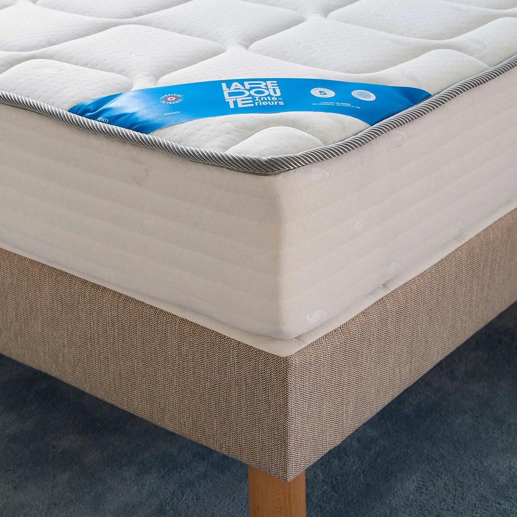 Stevige matras met 406 veren