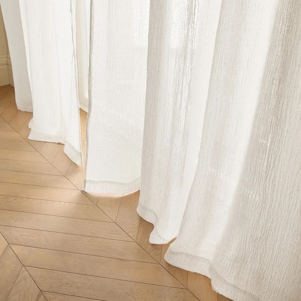 Gordijn van doorgestikt linnen, EMISIS