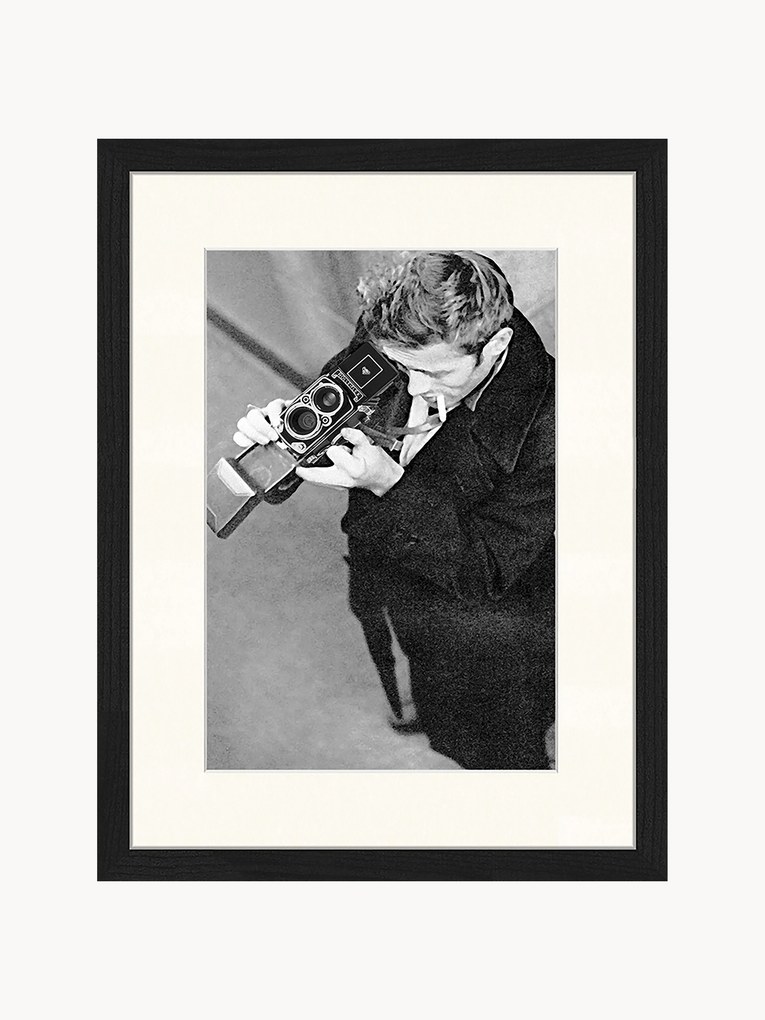 Ingelijste foto James Dean with Camera