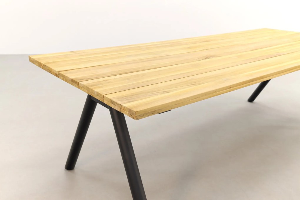 Mason teak tuintafel 240 x 95 cm.