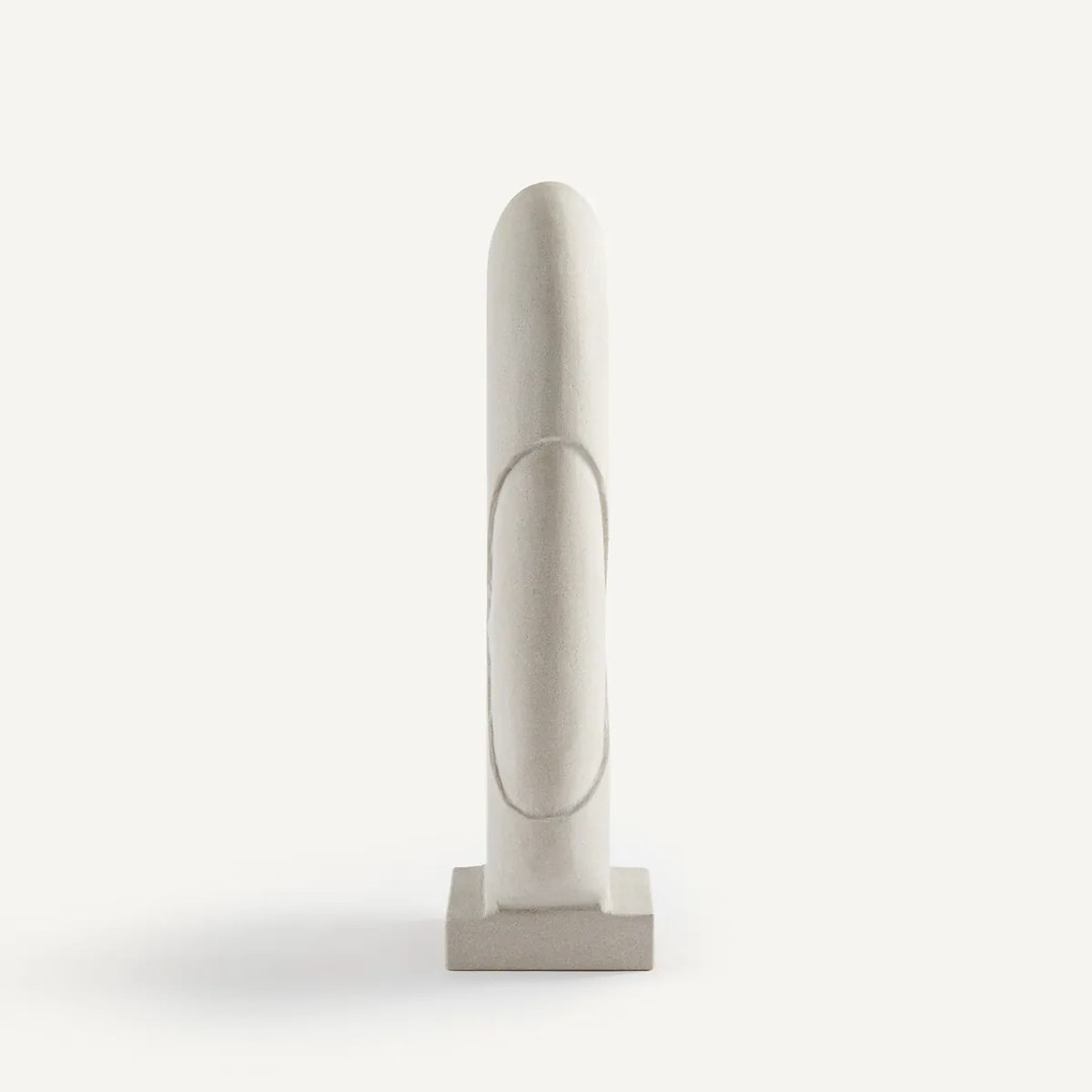 Sculptuur op zandstenen sokkel, Vaela