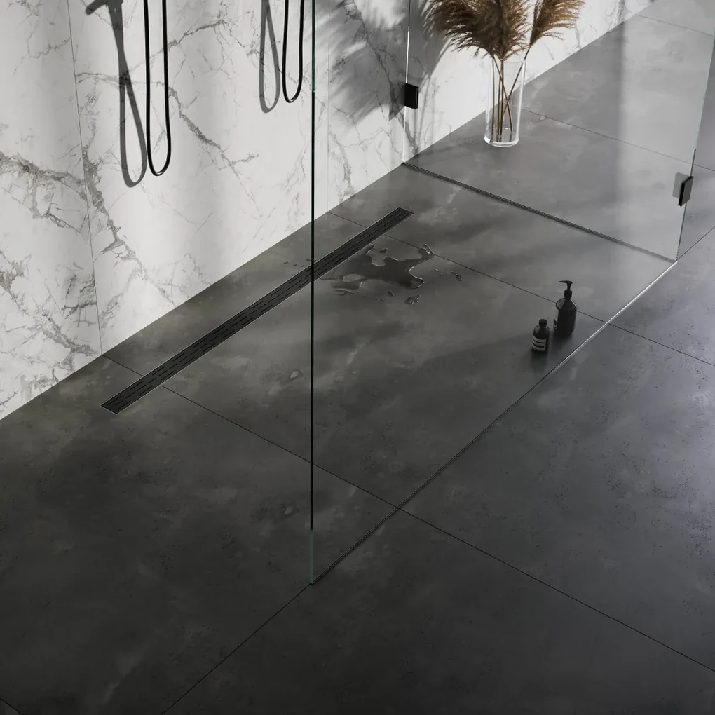 Brauer douchegoot 140x7cm met standaard rooster en flens zwart mat