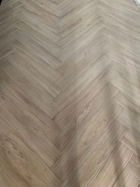 Keramisch Parket Visgraat 15x90 Cm Kerota Beige N6