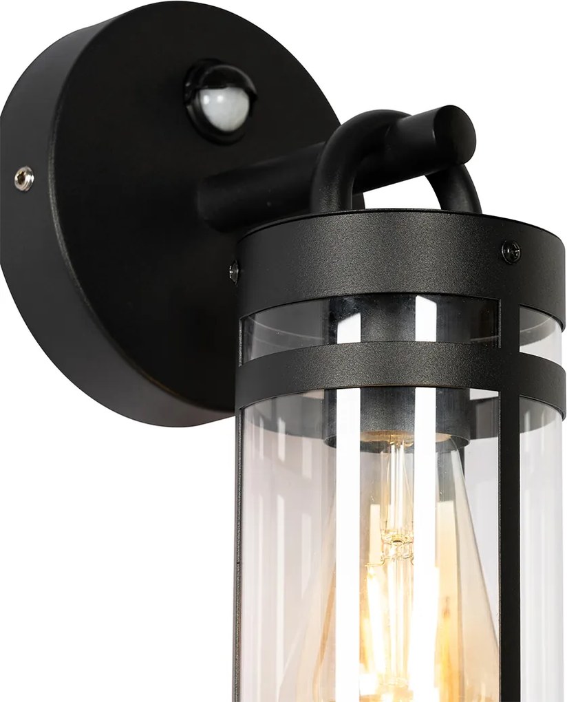 Buiten wandlamp zwart IP44 met bewegingssensor - Ruben