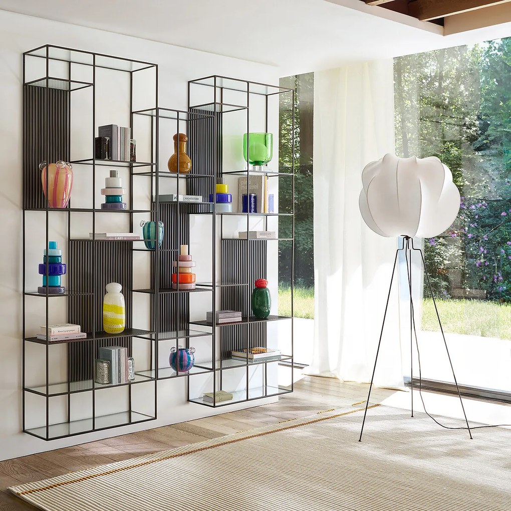 Boekenrek in metaal en glas, Rectiligne