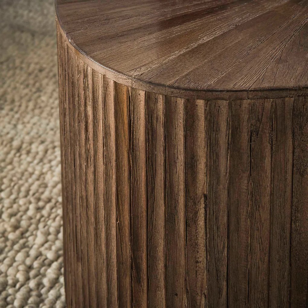 Teak Salontafelset Met Ribbels - 73 X 68cm.