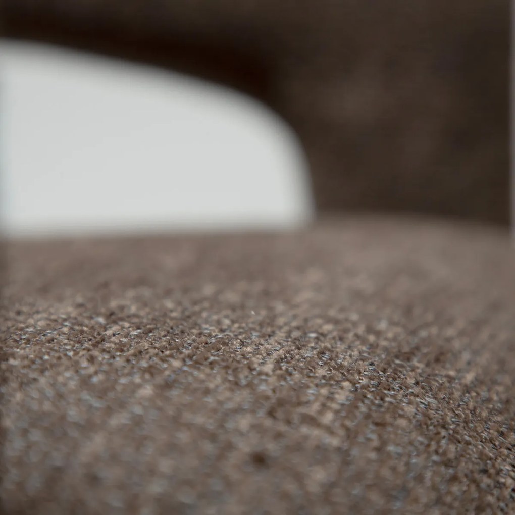 Dan-Form Splendor Bruine Boucle Eetkamerstoel Volledig Gestoffeerd