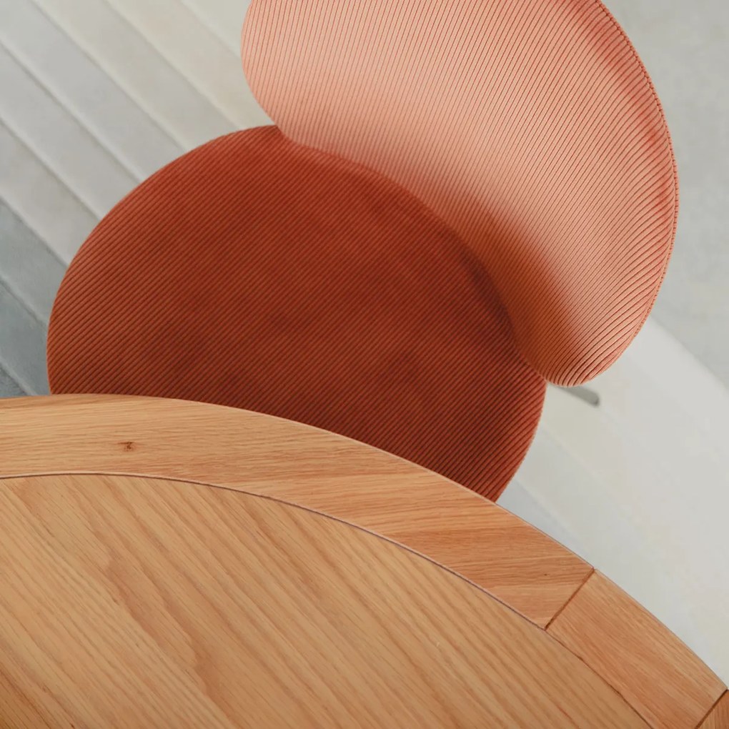 Zuiver Storm Eettafel Rond Eiken - 128 X 128cm.