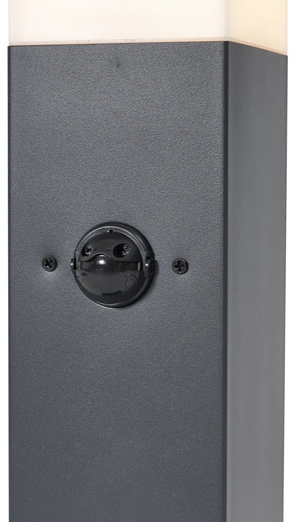 Buitenlamp antraciet met opaal glas 45cm IP44 met stopcontact en bewegingssensor - Malios Modern E27 IP44 Buitenverlichting