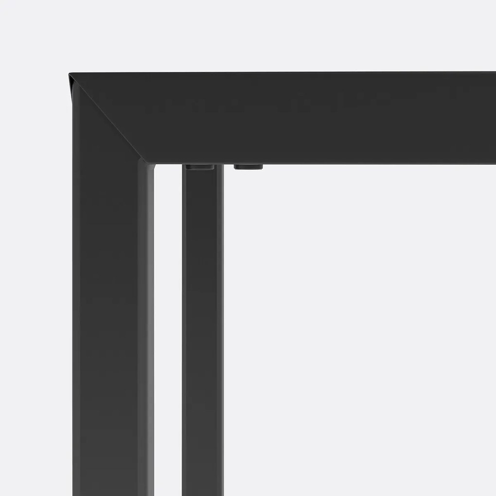 Eettafel, gelakt staal, 4 personen, HIBA