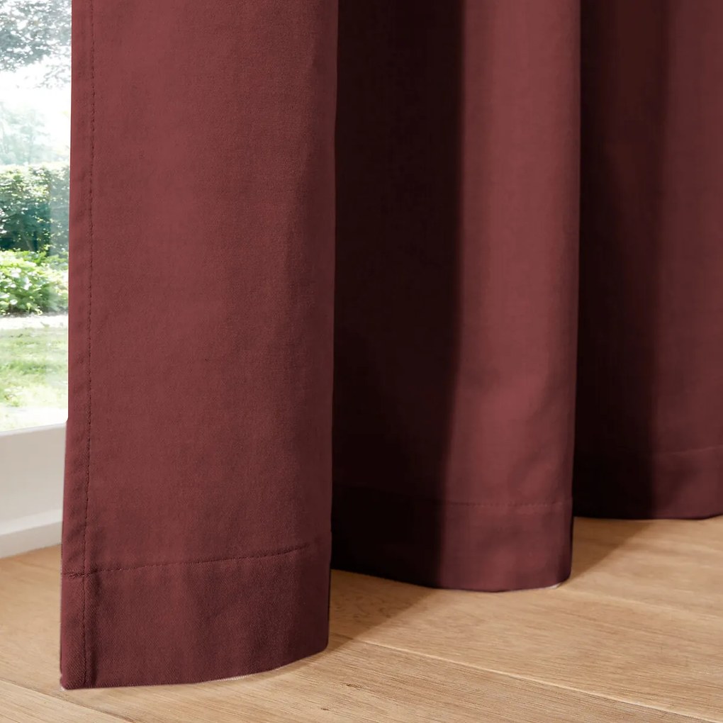 Fluwelen gordijn afgewerkt met verdekte lussen, Velvet