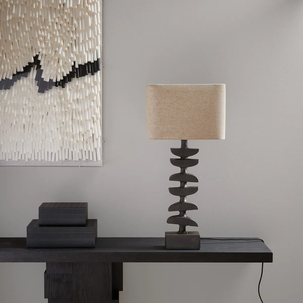 Sculptuurlamp van metaal en linnen, Odyha