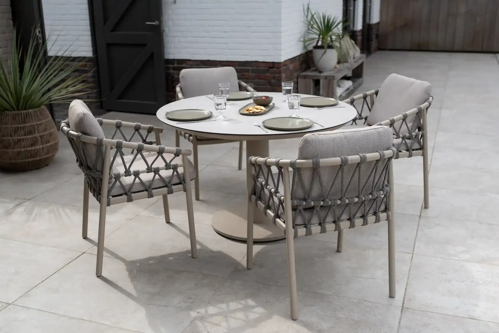 Taste by 4 Seasons Piacenza tuinset latte met Sarah tafel met geprint keramisch blad Ø 120 cm SALE Tuinset beige weerbestendig