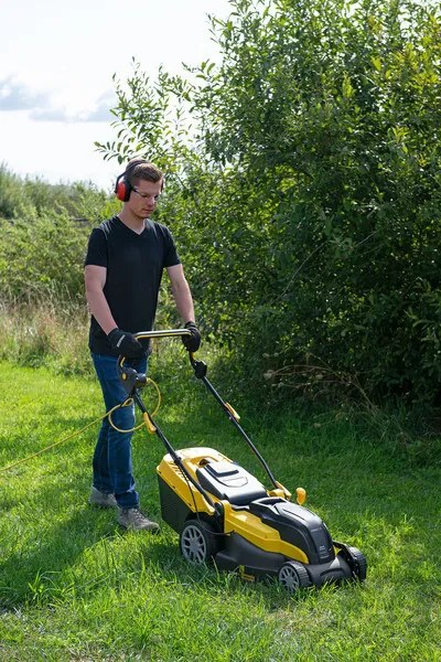 Powerplus Elektrische Grasmaaier POWXG6281 – 2000W | 42 cm