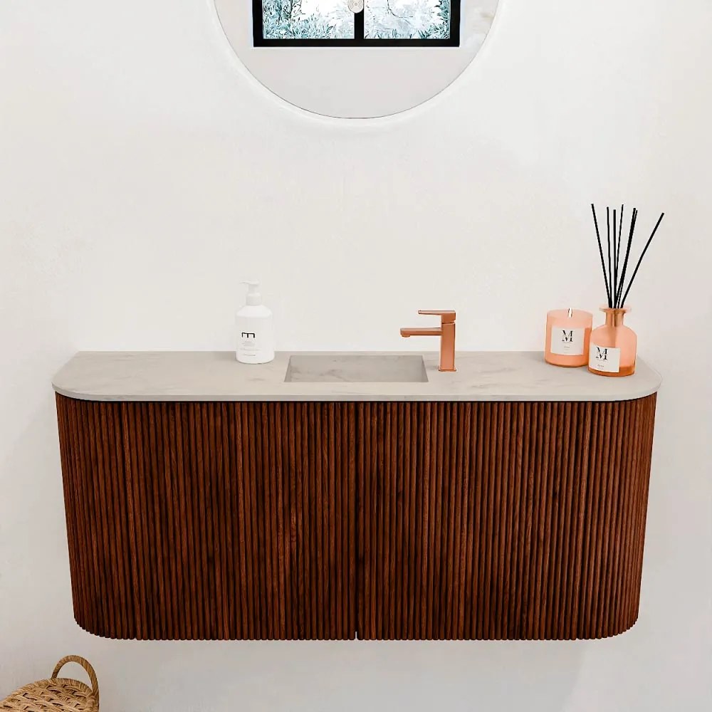 Mondiaz Joya DLux 95cm toiletmeubel ronding links/rechts ruby met wastafel faye midden 1 kraangat opalo