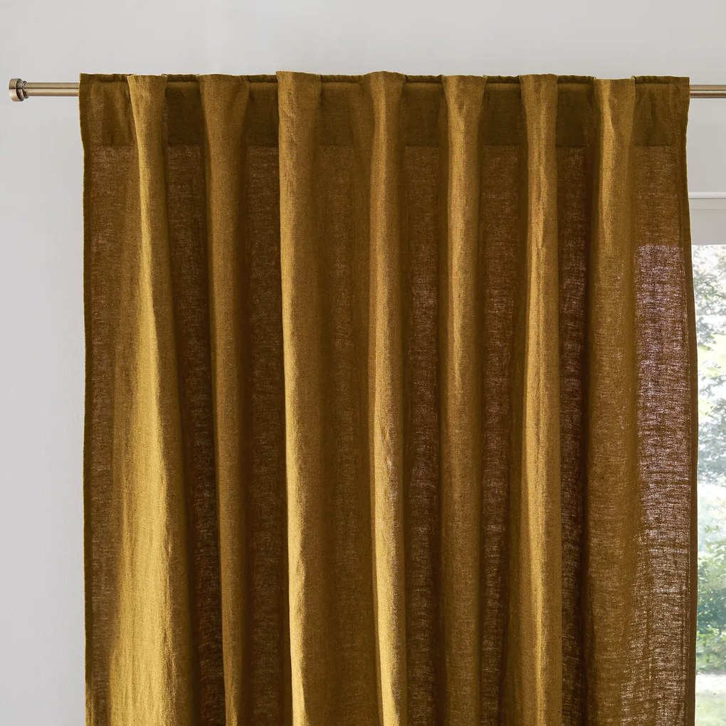 Linnen gordijn afgewerkt met verdekte lussen, Elba