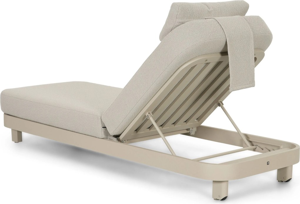 Santika Furniture Santika Nanda Ligbed Aluminium Zand/Beige