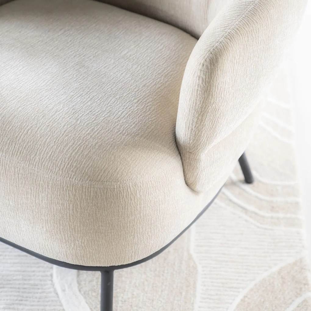Zachte Fauteuil Beige Met Ronde Rug