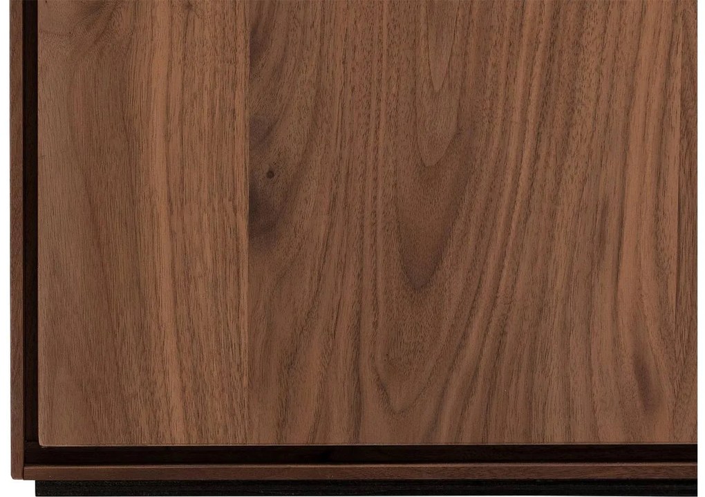 Goossens Excellent Dressoir Vic, 2 deuren 3 laden vsr breed 240 cm, staand