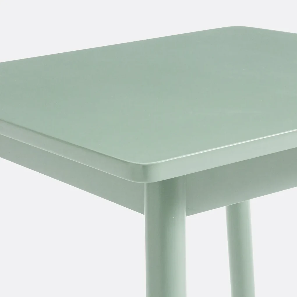 Set kindertafel en 2 banken, Cuadera