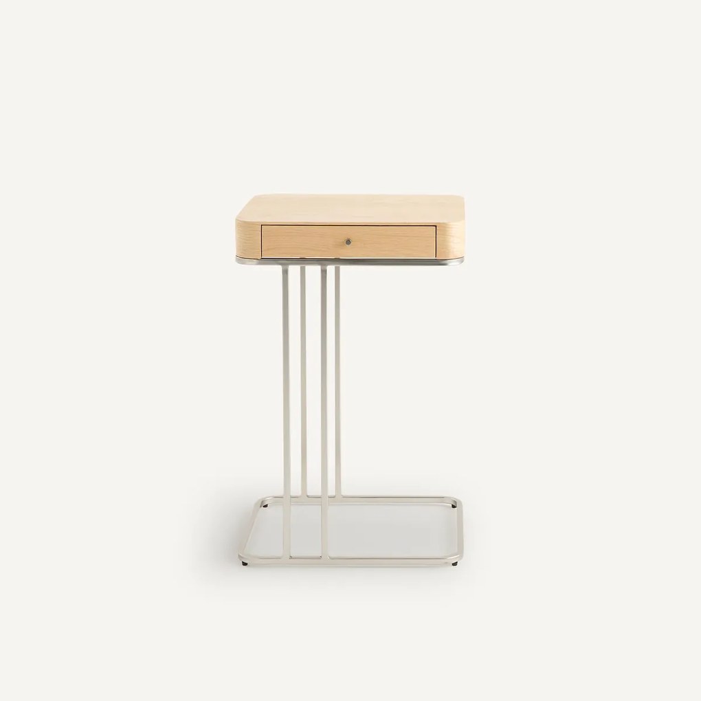 Nachtkastje TREBOR, ontwerp Emmanuel Gallina