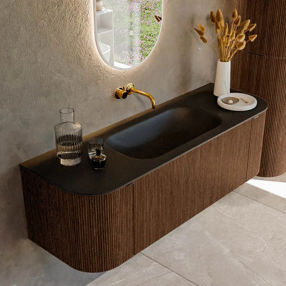 Mondiaz Kurve 140cm badmeubel ronding links/rechts walnut met 1 lade en 2 deuren en wastafel big small midden zonder kraangat urban