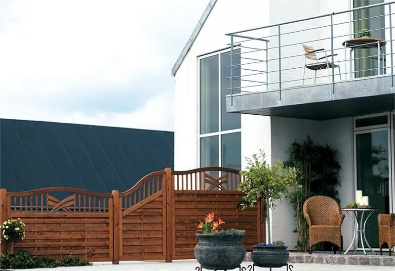 Schutting met doorkijk - Rondo toog teak geverfd (90 x 142/146 cm)