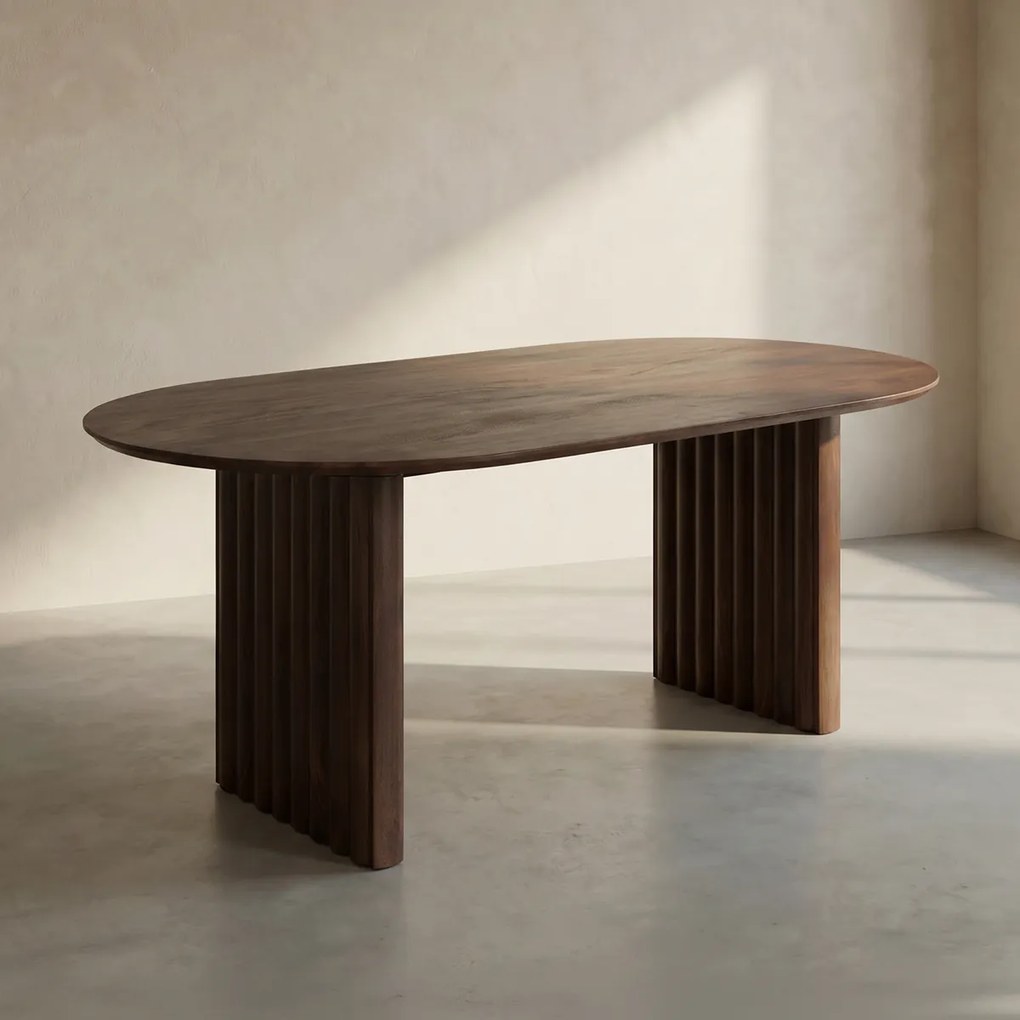 Eettafel Geribbelde Poot 180cm - 180 X 100cm.