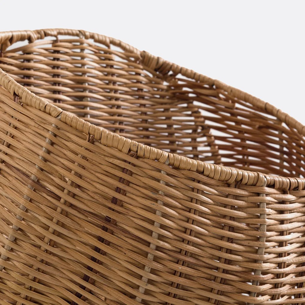 Mand voor aan de muur, in rotan, Osira