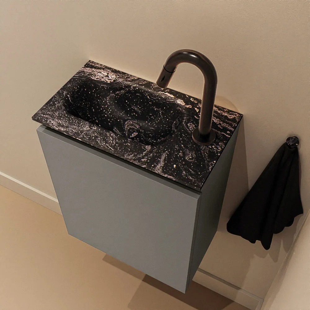 Mondiaz Ture DLux toiletmeubel 40cm smoke met wastafel lava links met kraangat