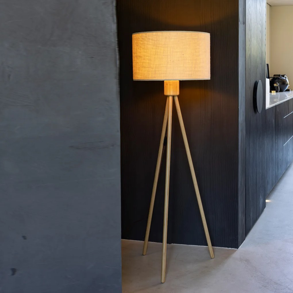 Zuiver Fan Bamboo Houten Driepoot Vloerlamp