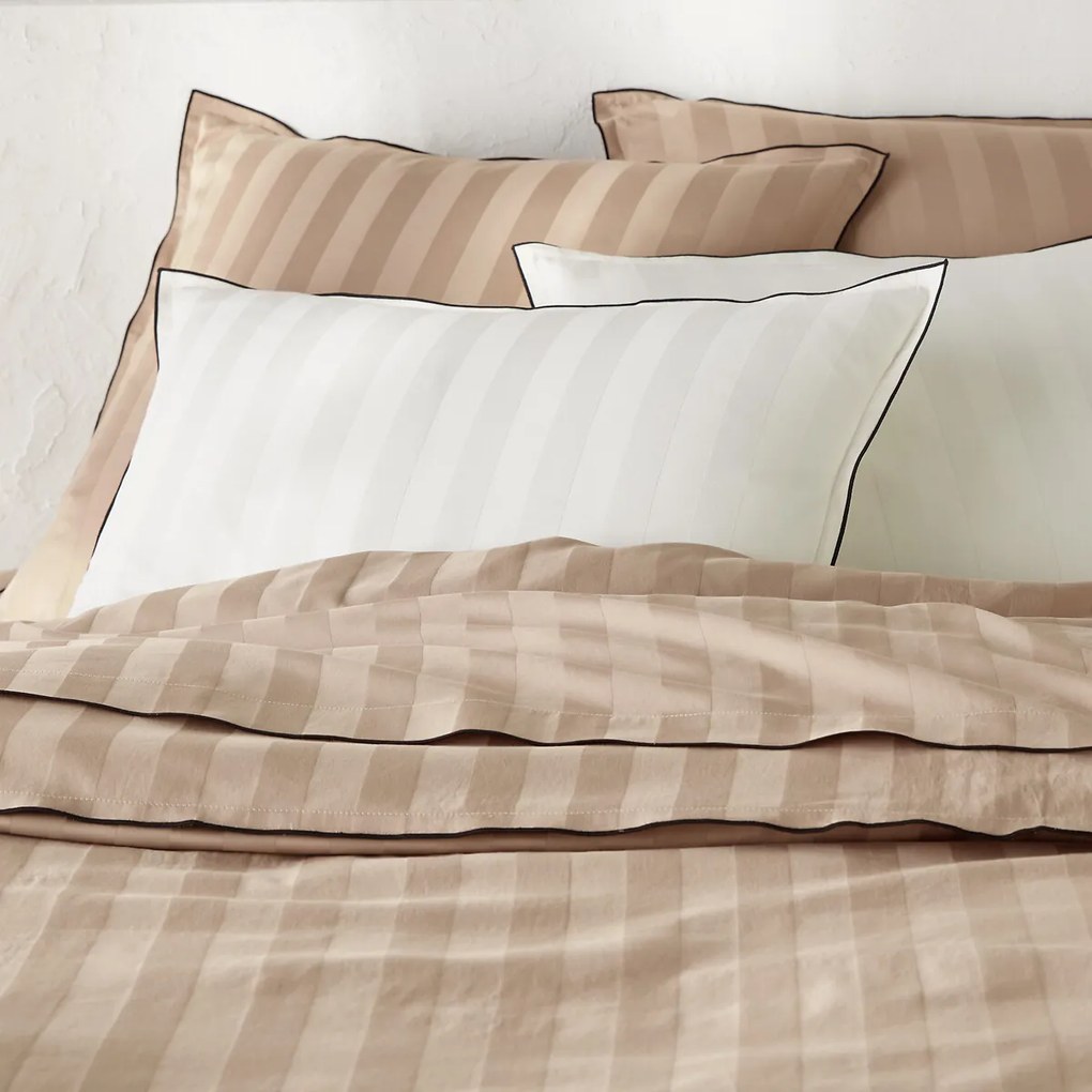 Dekbedovertrek in gewassen katoensatijn met 118 draden, streep Victor