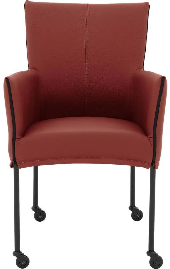 Goossens Eetkamerstoel Funk Zwarte Poten rood leer met armleuning en Zwart skater wiel met zwarte kapmet wielen, modern design