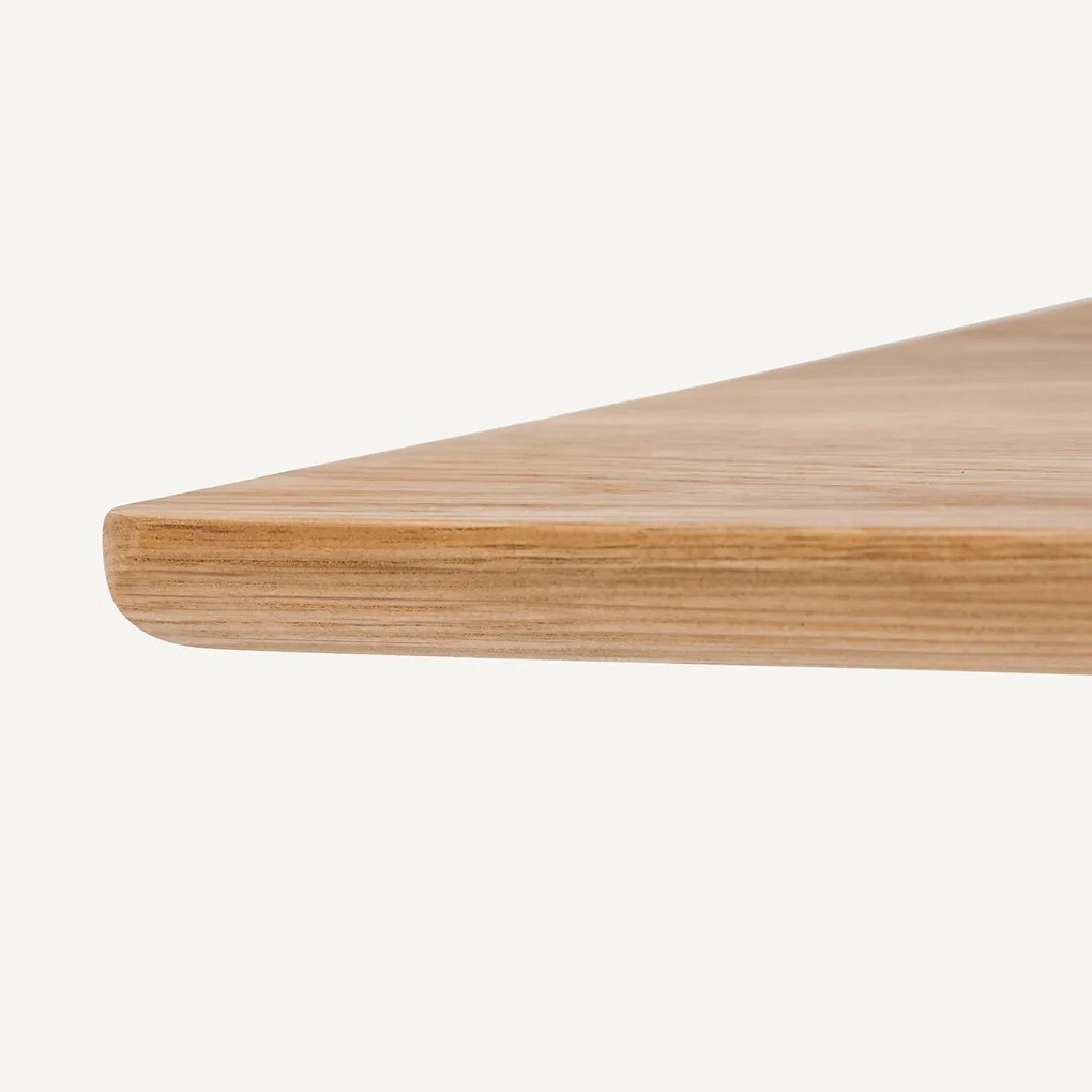 Boekenrek in massief eik, Iloss