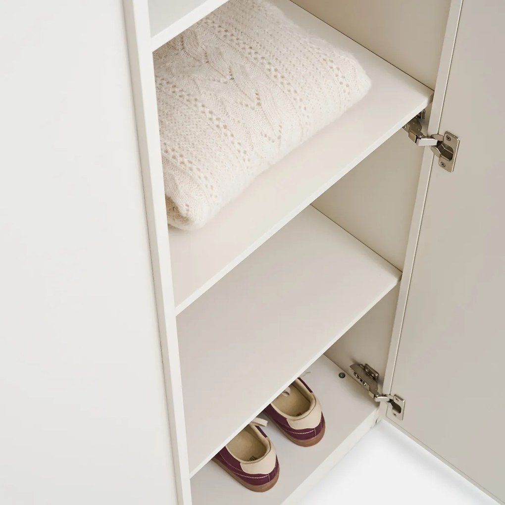 3-deurs kledingkast, 1 met spiegel, garderobe en linnenkast, PARRO