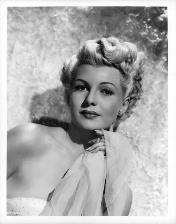 Foto Rita Hayworth In 'The Lady From Shanghai', Archive Photos