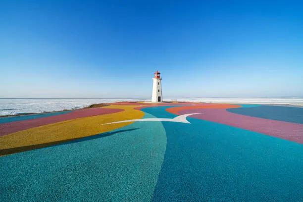 Kunstfotografie Colorful road by the sea, zhengshun tang, (40 x 26.7 cm)