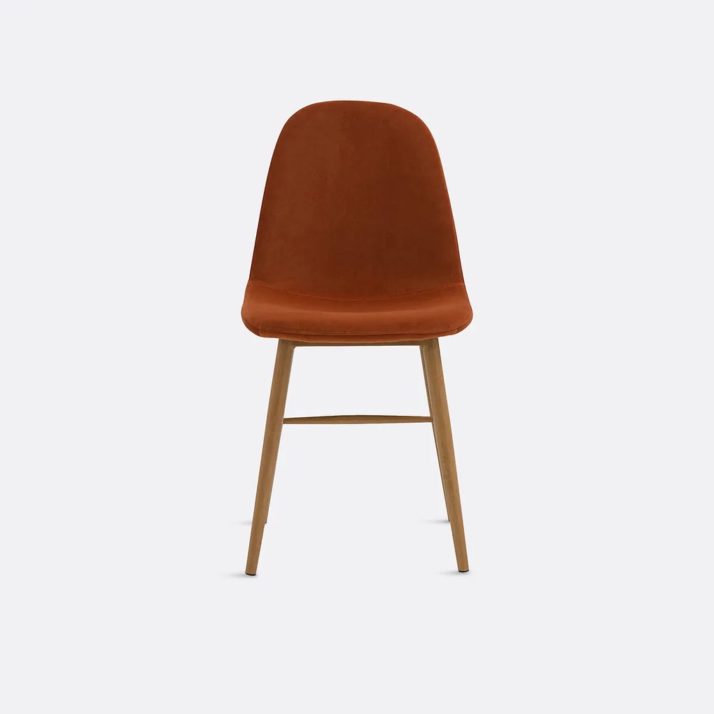 Fluwelen stoel, Polina