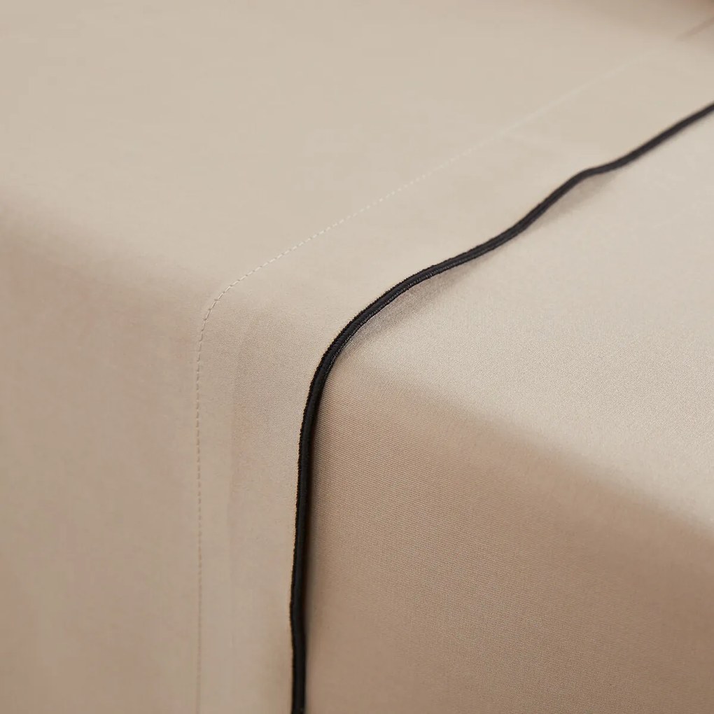 Hoeslaken van 118 draden gewassen katoensatijn, Victor uni