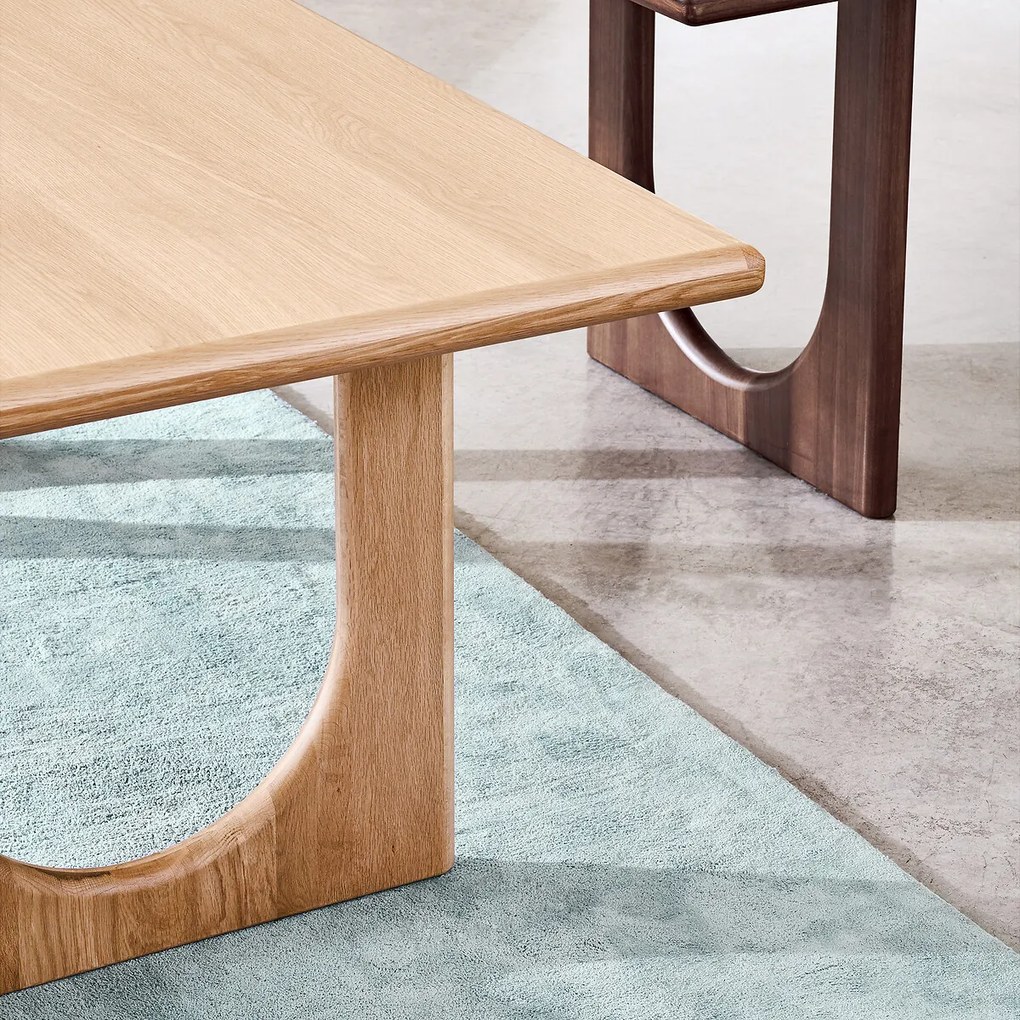Eettafel, rechthoekig, eiken en gefineerd, 6 tot 8 couverts, DOUVE
