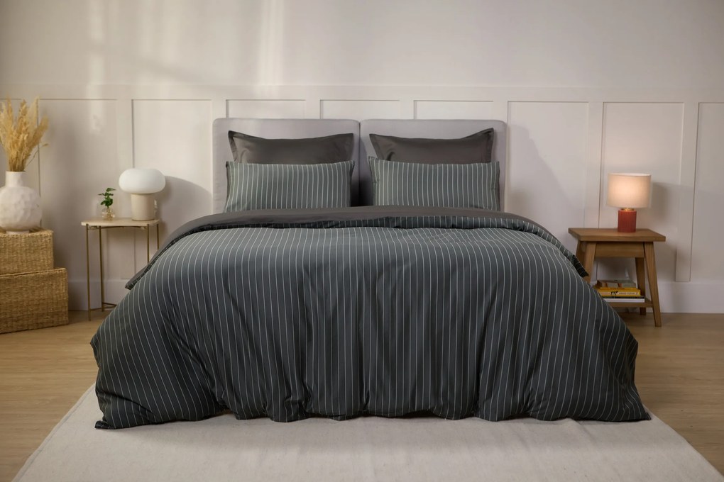 Emma Satijn Dekbedovertrek 240x220 cm Donkergrijs met Strepen&amp;Witte Lijnen