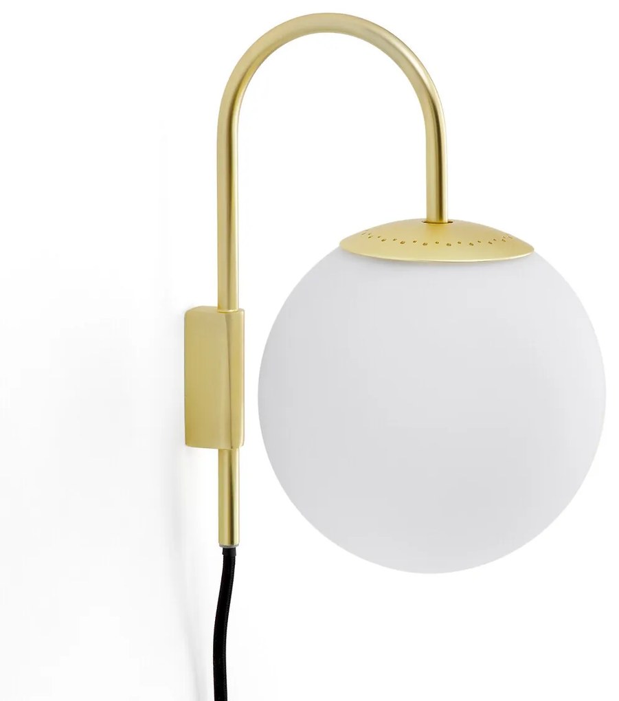 Wandlamp in messing en opaline glas, Moricio