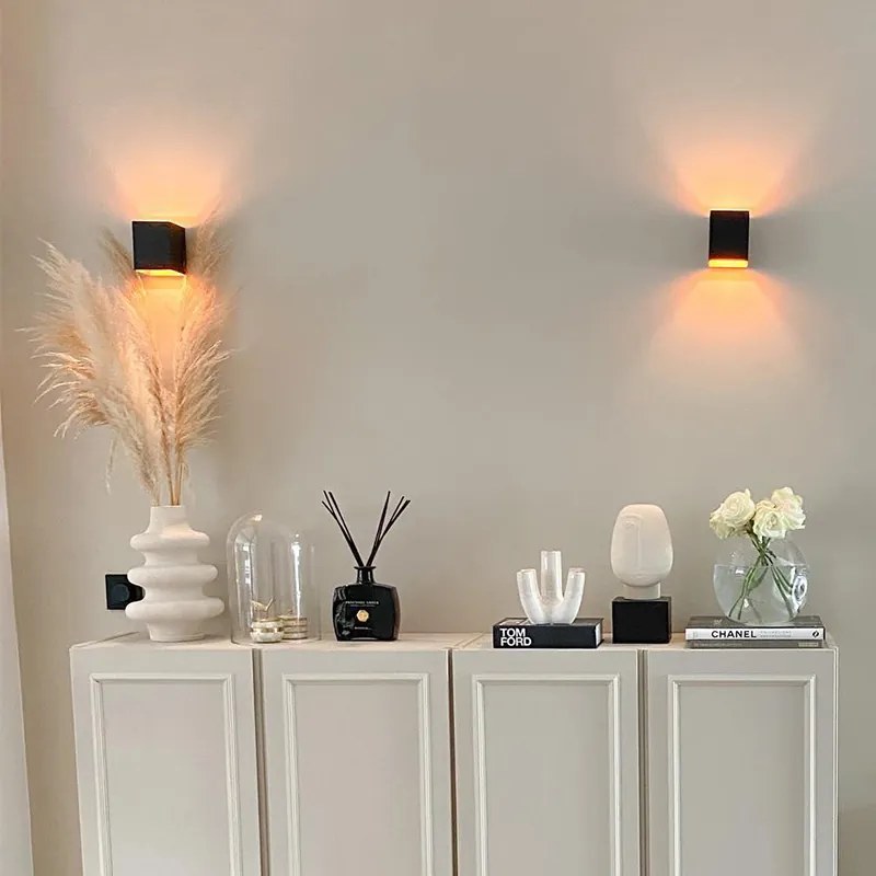 Moderne wandlamp zwart met lichteffect - Transfer