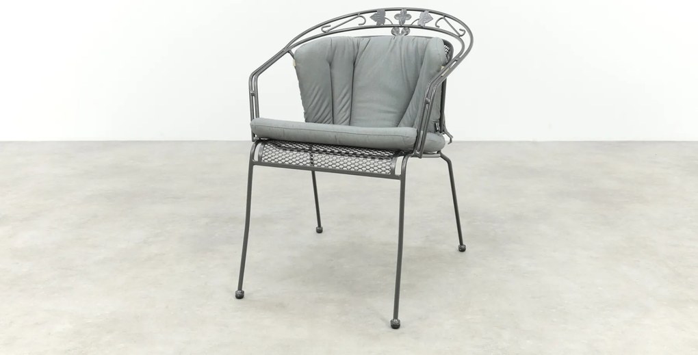 Royal Garden Elegance stapelbare tuinset strekmetaal 160x90 cm.