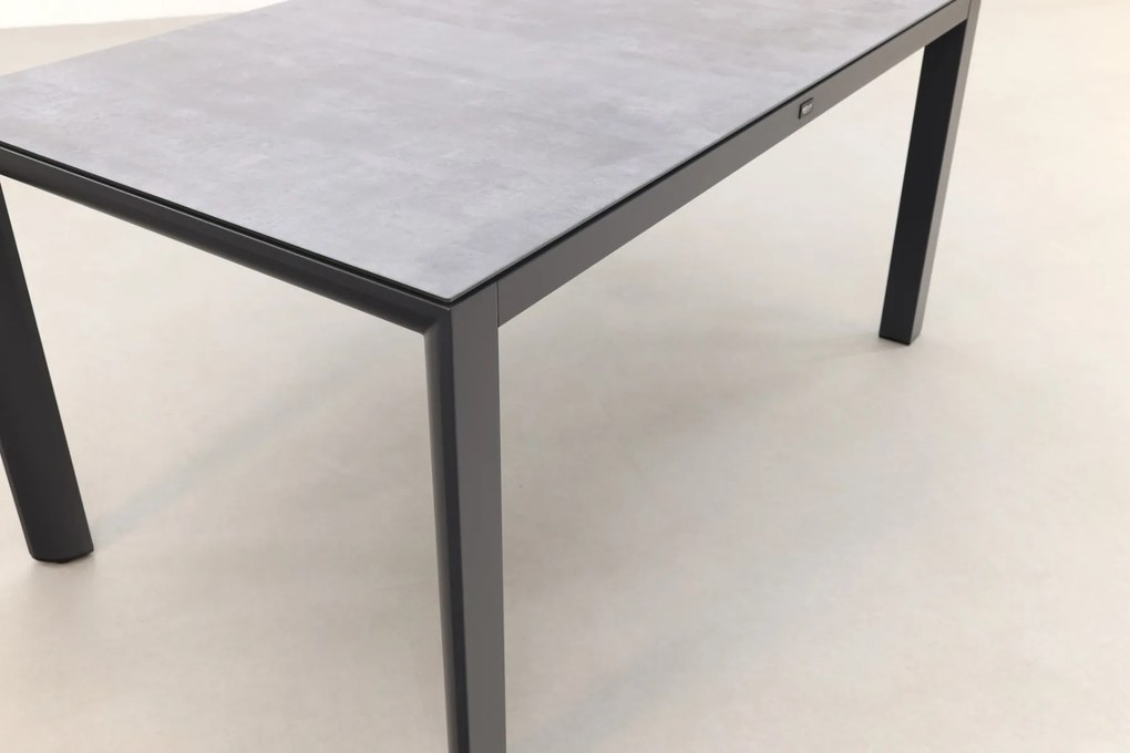 Baltimor dining tuintafel 150x90 cm.