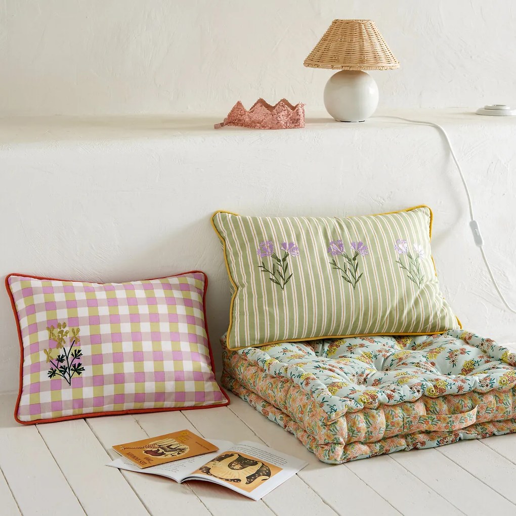 Grondkussen met capitons, Marigold