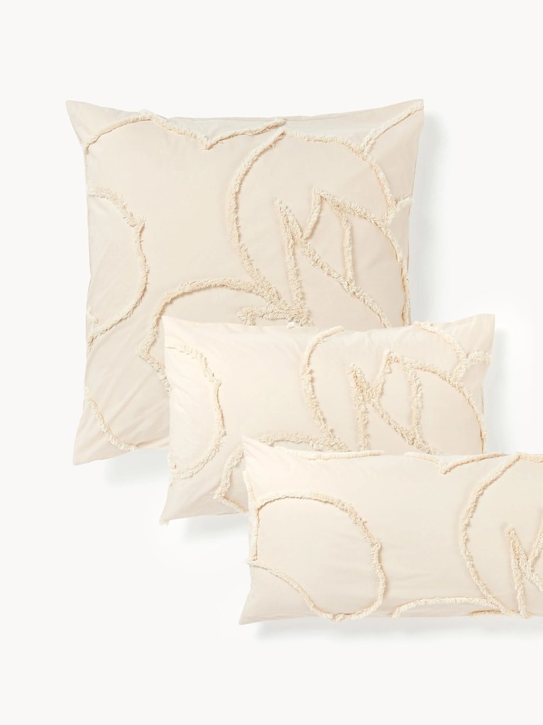 Perkalkatoenen kussenhoes Madeline met getufte design